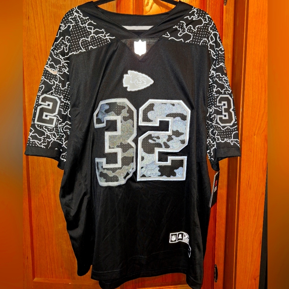 Nike Kansas City Chiefs official NFL #32 Mathieu jersey size 2XL.